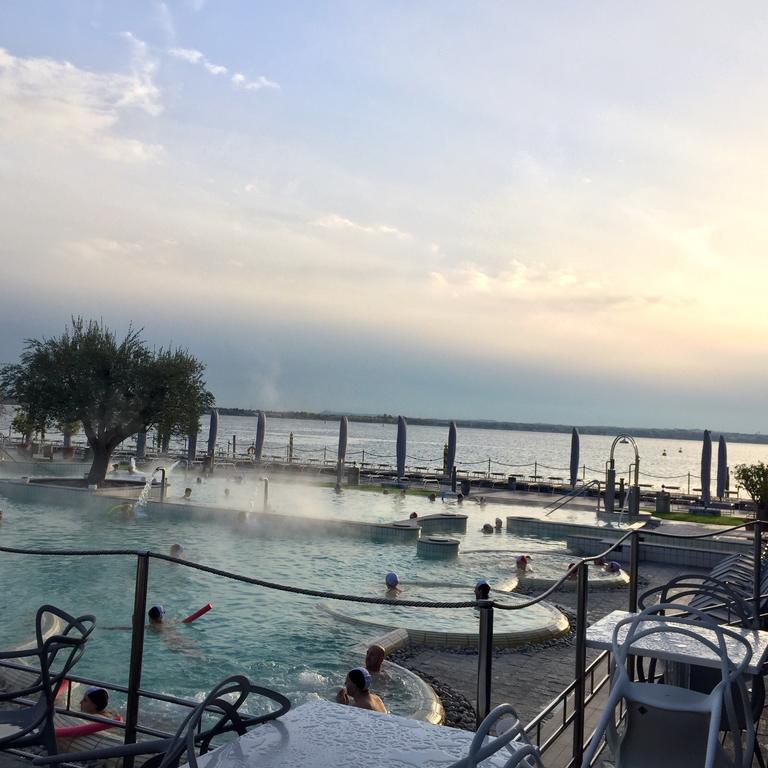 Le Reve - Lake View Rooms Sirmione Luaran gambar